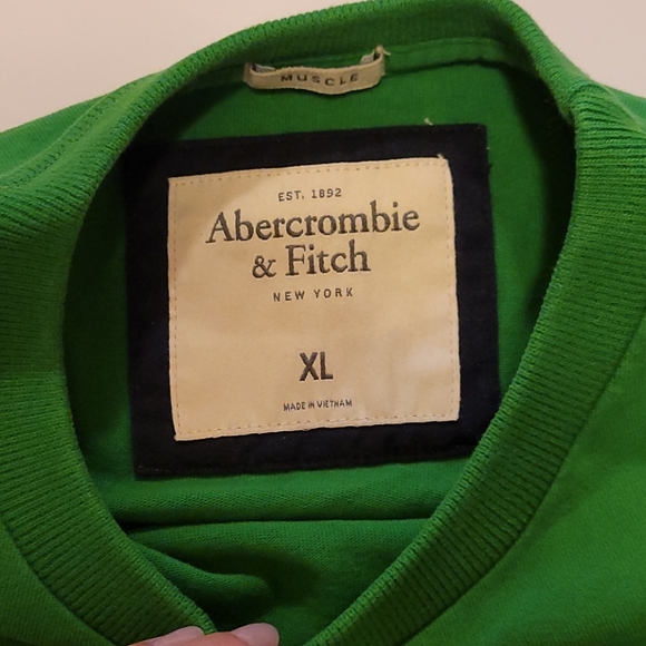 Abercrombie and Fitch green long sleeve men's shir - Picture 3 of 3